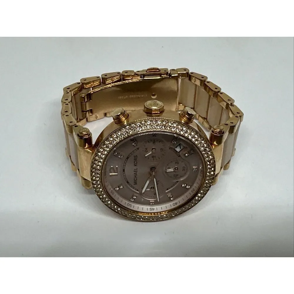 Michael Kors Parker MK5896 Women Rose Gold Analog Dial Quartz Wrist Watch NUL44